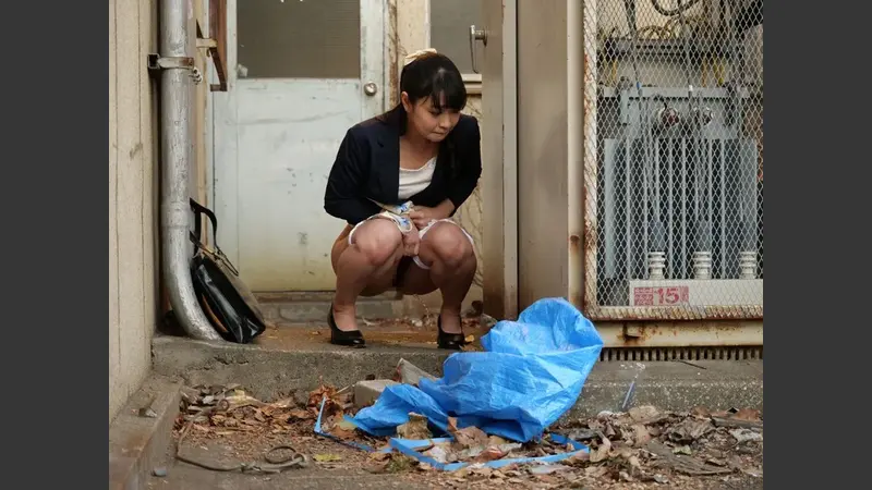 放尿を見られた女性教員の生まれて初めてのイキっぱなしSEX（1fset00834）アイキャッチ