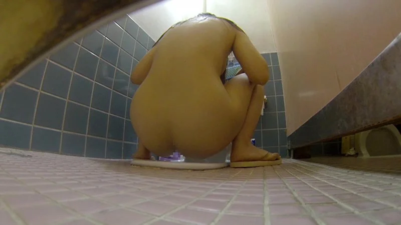○○県○○市 市民プールトイレ盗撮 厳選パイパン少女編（504ibw00473z）サンプル画像5
