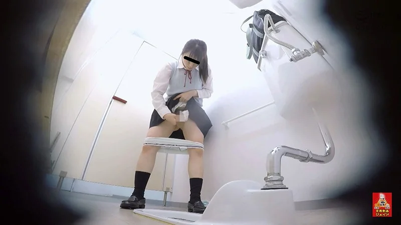 アルバイト面接 我慢出来ず...おしっこ漏らしちゃった女学生3 1/2（h_921hj00039）サンプル画像8