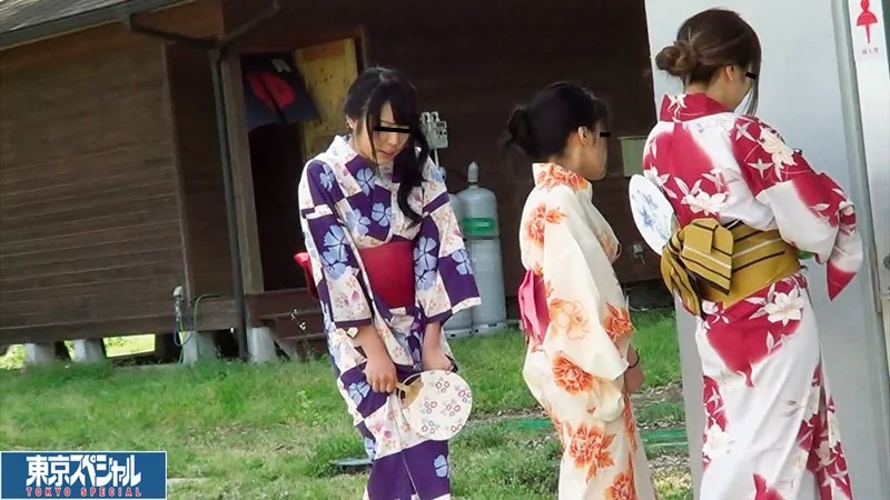 東京スペシャル 墨田区・第37回○○川花火大会 浴衣美少女 川原でオシッコ完全盗撮レポート2 野ション！？会場のトイレは長蛇の列！もう間に合わない！！24名（tsp00267）サンプル画像3